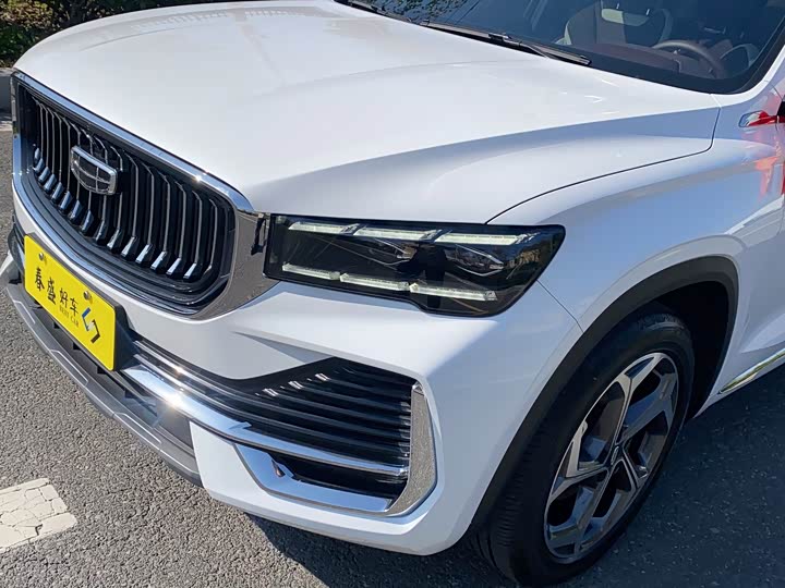 Фото 4 - Geely Monjaro