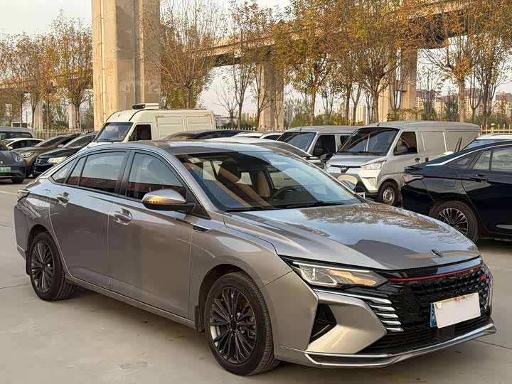 Фото 2 - Dongfeng Aeolus Yixuan Max