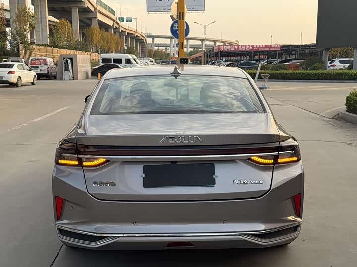 Фото 3 - Dongfeng Aeolus Yixuan Max