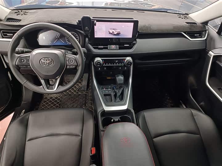 Photo 10 - Toyota RAV4