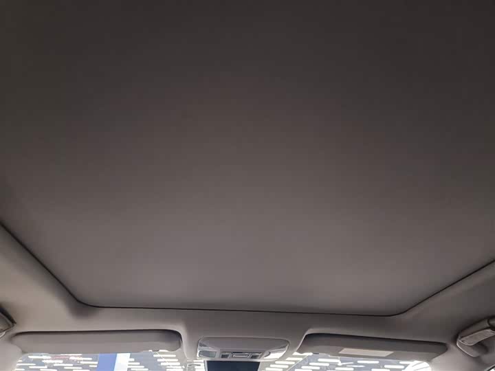 Photo 18 - Toyota RAV4