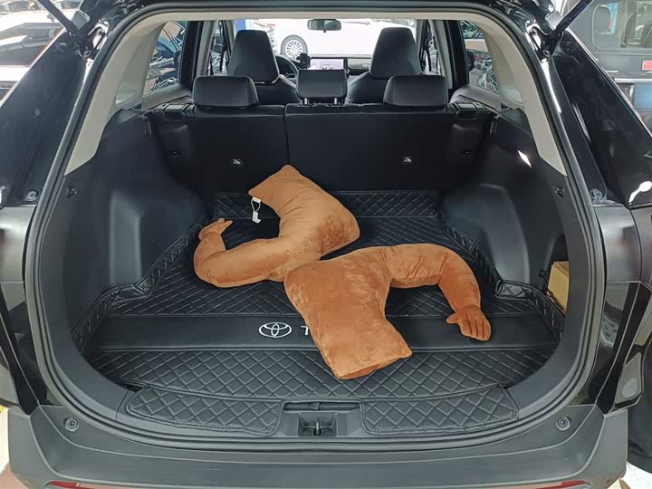 Photo 19 - Toyota RAV4