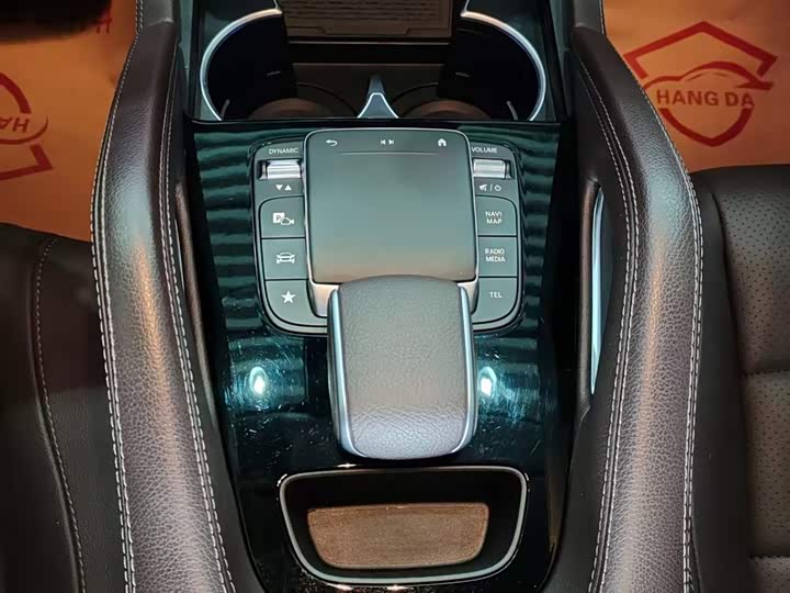 Фото 17 - Mercedes-Benz GLE-Class