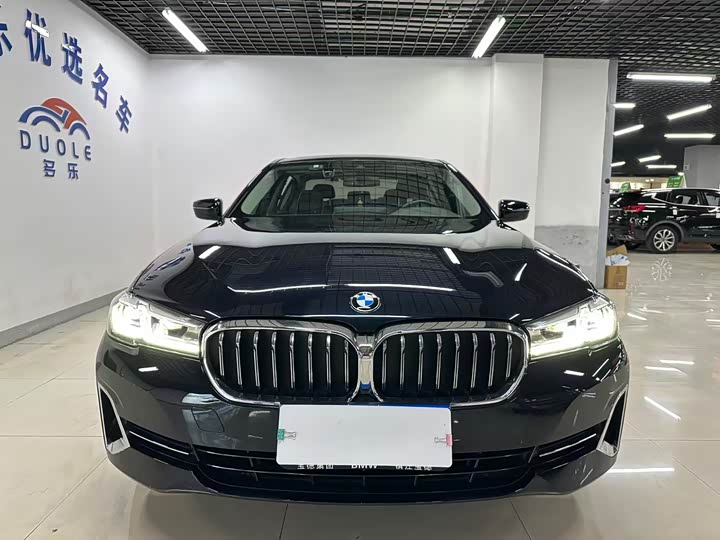 Фото 2 - BMW 5 Series