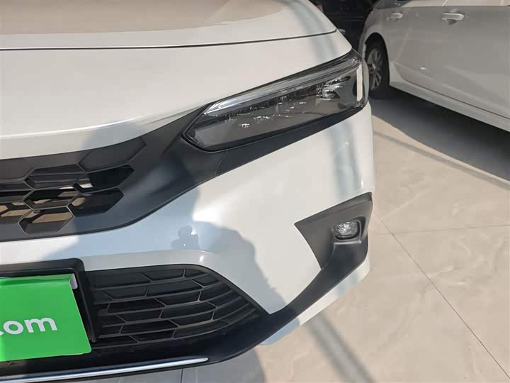 Фото 24 - Honda Civic