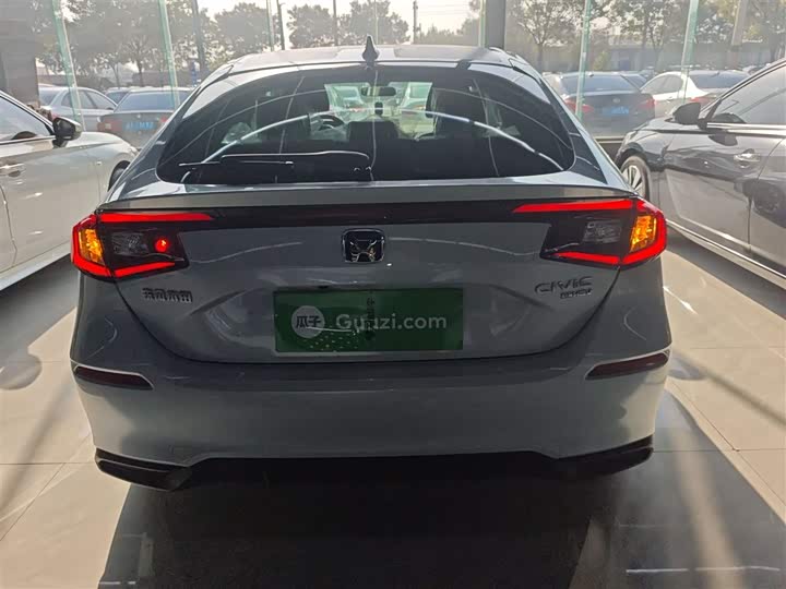 Фото 6 - Honda Civic