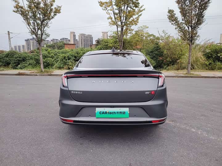 Фото 5 - BAIC Arcfox Alpha S