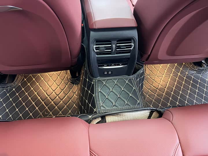 Фото 16 - BMW 3 Series