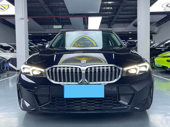 Фото 2 - BMW 3 Series