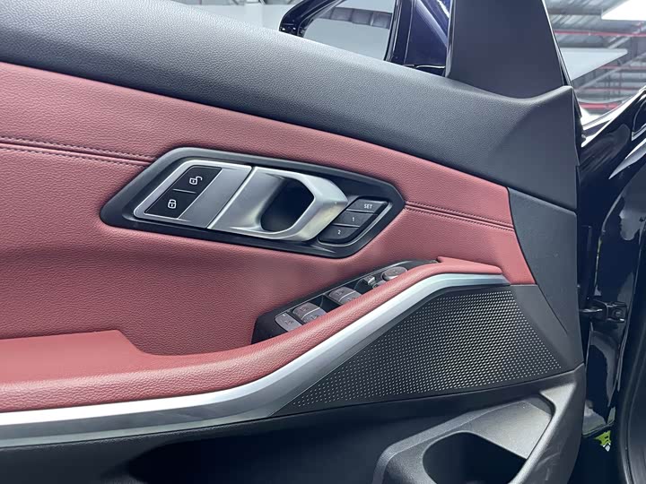 Фото 6 - BMW 3 Series