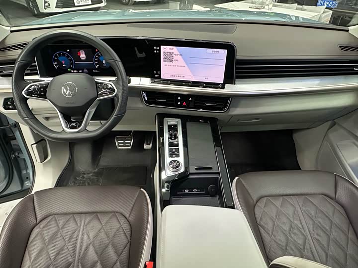 Фото 14 - Volkswagen Tavendor