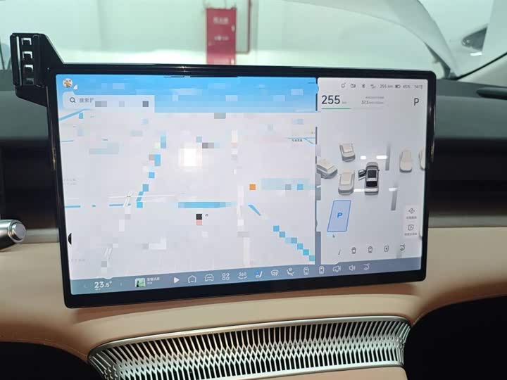 Фото 13 - XPeng X9