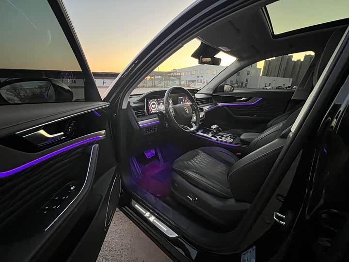 Фото 11 - Hongqi HS5