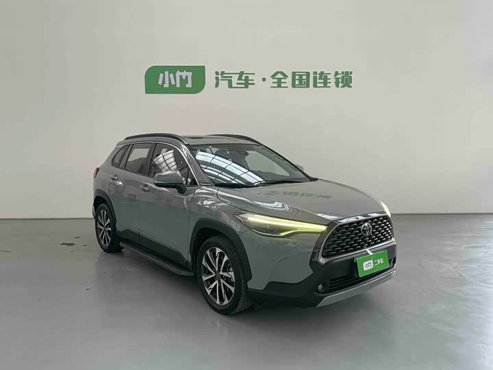 Фото 3 - Toyota Corolla Cross