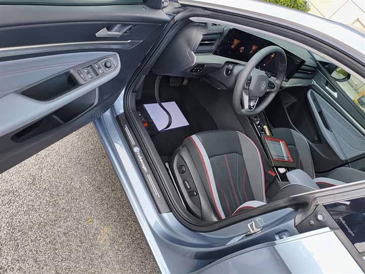 Фото 16 - Volkswagen Lamando L