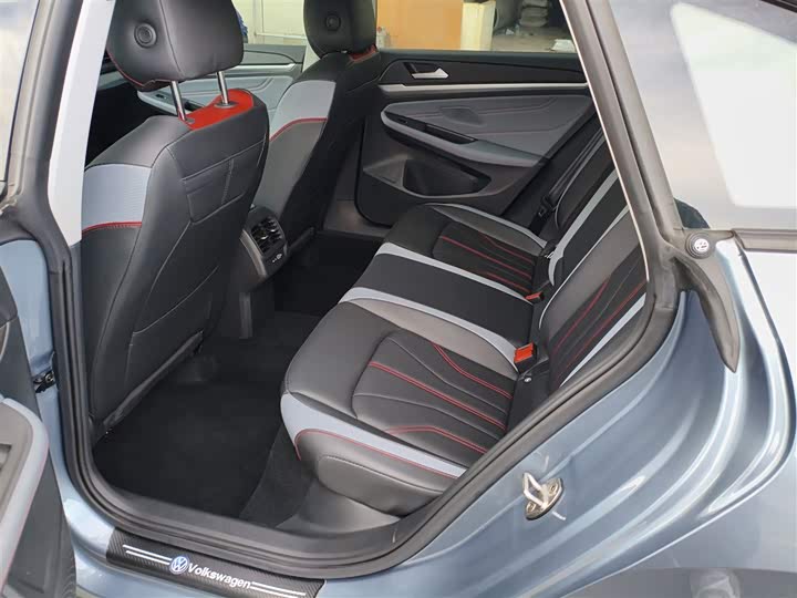 Фото 17 - Volkswagen Lamando L