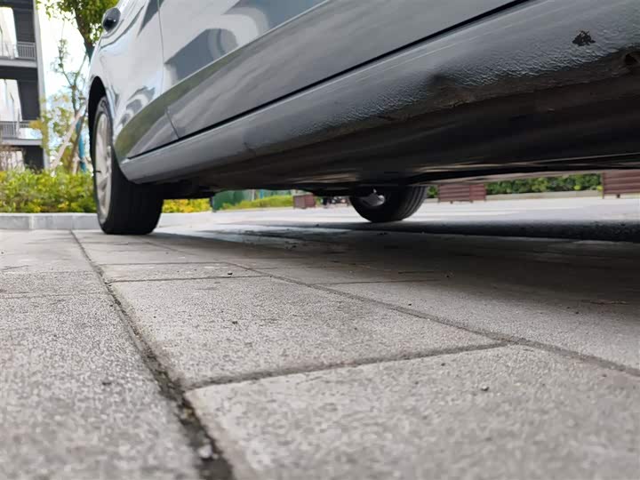 Фото 21 - Volkswagen Lamando L