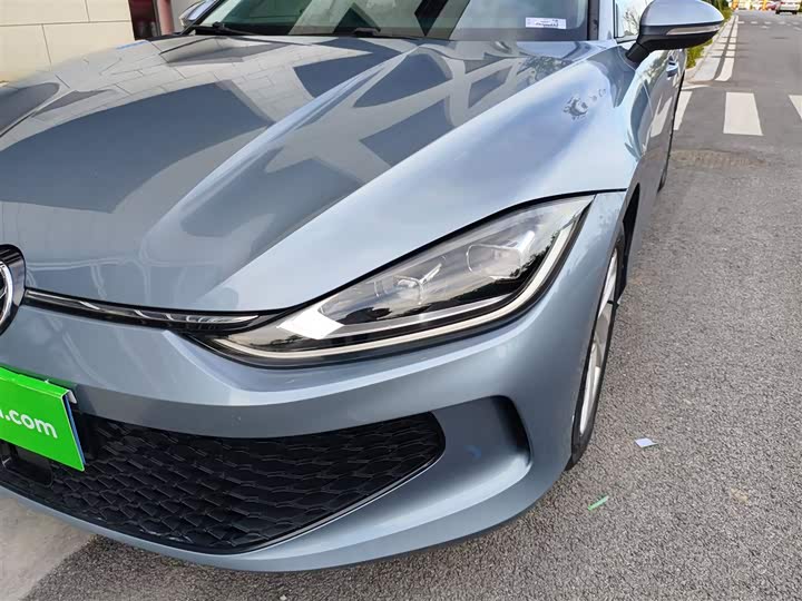 Фото 24 - Volkswagen Lamando L