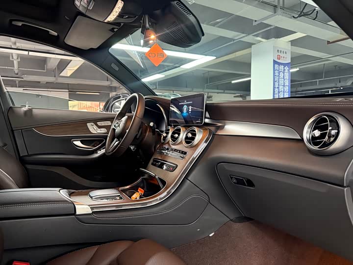 Фото 4 - Mercedes-Benz GLE-Class