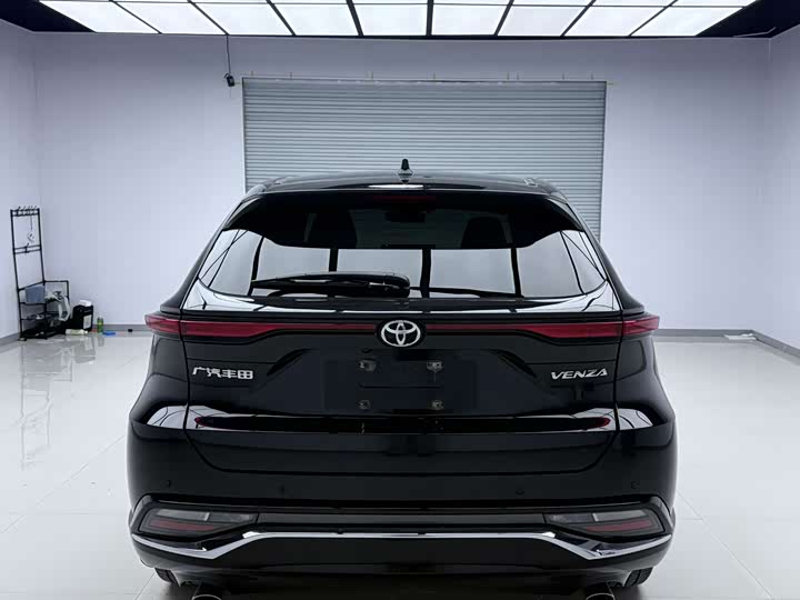 Фото 5 - Toyota Venza