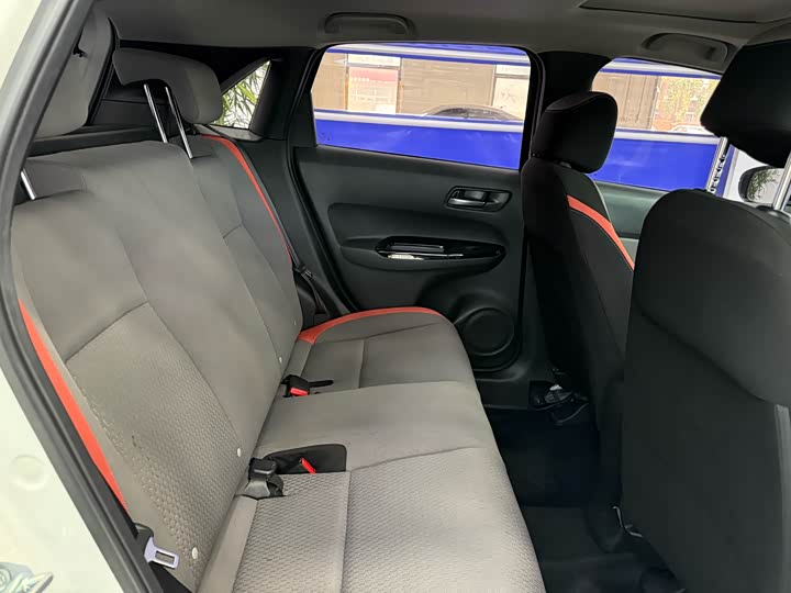 Фото 15 - Honda Life