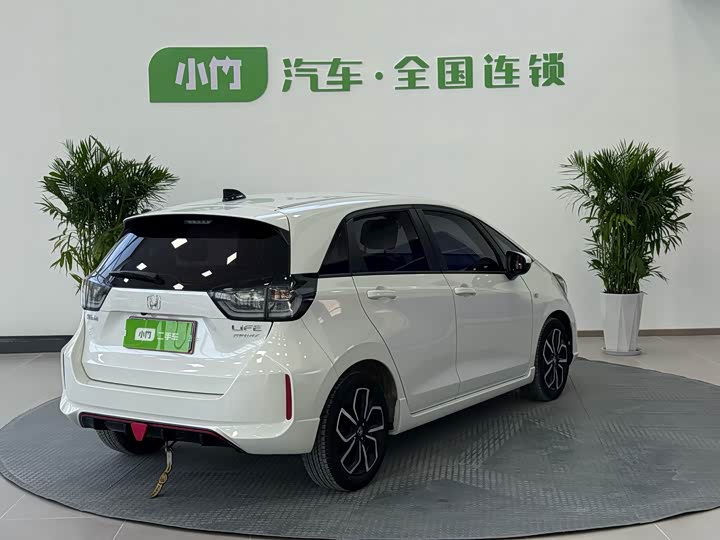 Фото 8 - Honda Life