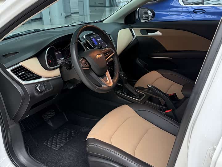 Фото 2 - Chevrolet Monza