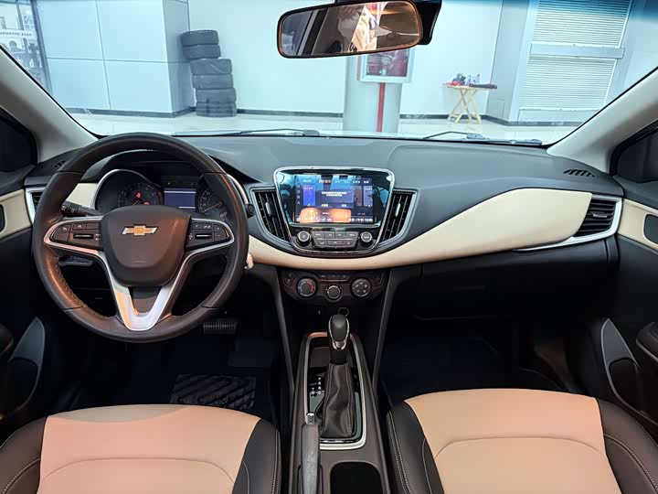 Фото 4 - Chevrolet Monza