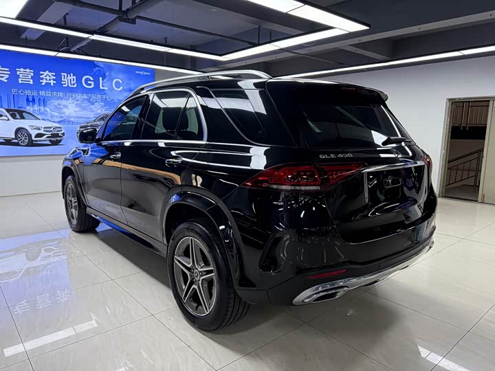 Фото 7 - Mercedes-Benz GLE-Class