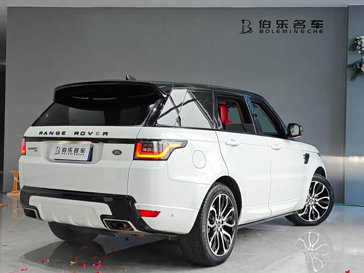 Фото 17 - Land Rover Range Rover Sport