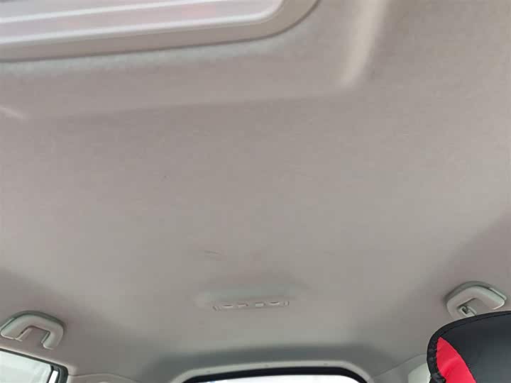 Фото 18 - Dongfeng Forthing T5