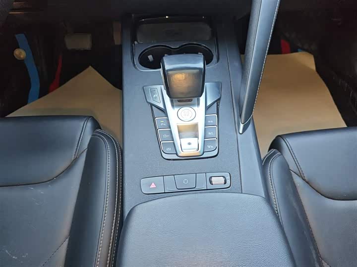 Фото 14 - BYD Song Pro