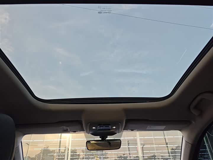 Фото 18 - BYD Song Pro