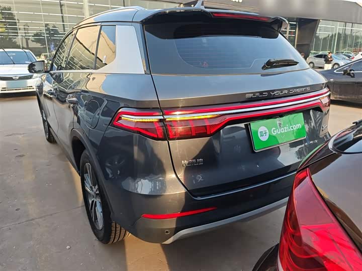 Фото 6 - BYD Song Pro