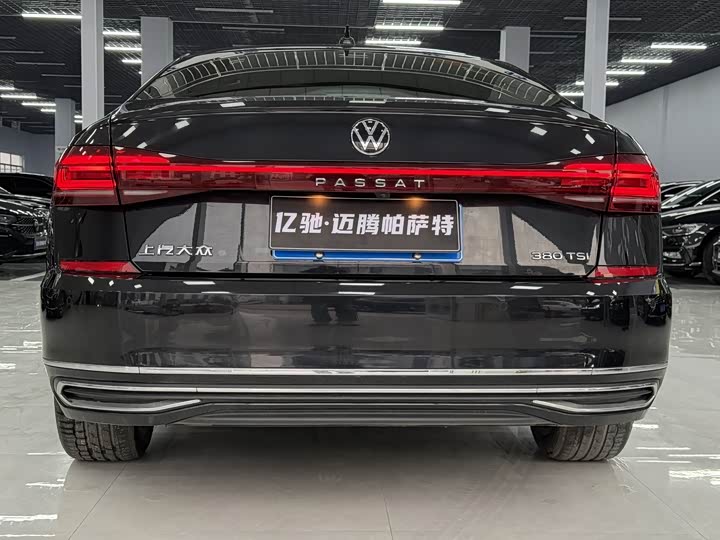 Фото 6 - Volkswagen Passat