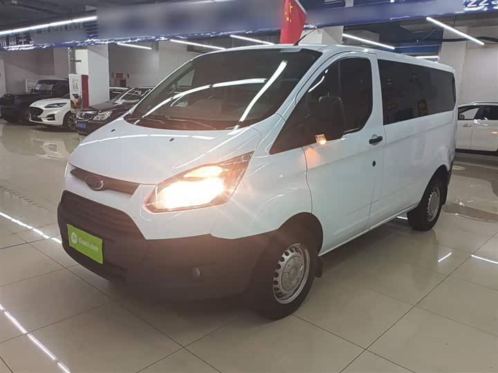 Фото 2 - Ford Transit