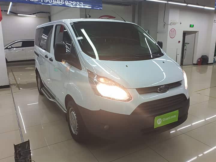 Фото 4 - Ford Transit