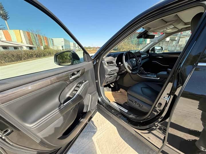 Фото 6 - Toyota Highlander