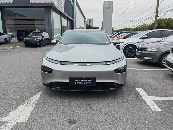 Фото 1 - XPeng P7