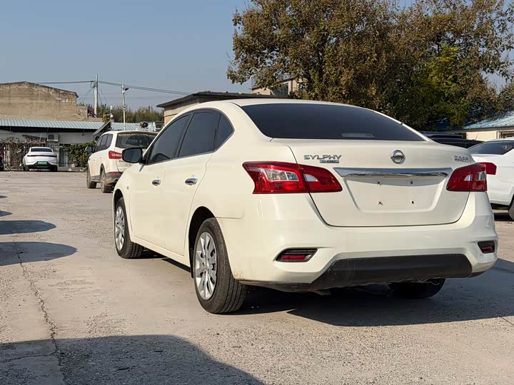 Фото 6 - Nissan Sylphy