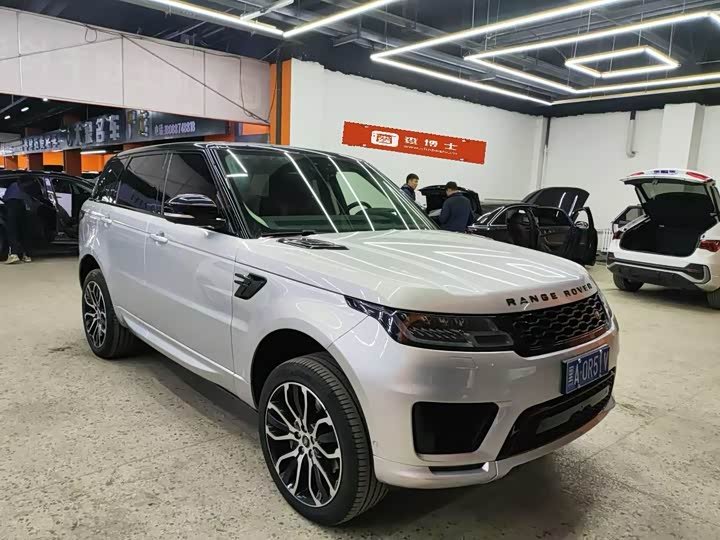 Фото 2 - Land Rover Range Rover Sport