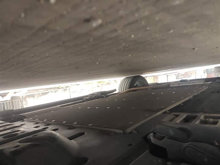 Фото 18 - LiXiang L9