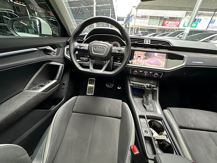 Фото 21 - Audi Q3