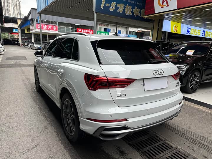 Фото 6 - Audi Q3