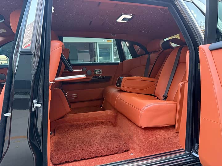 Фото 5 - Rolls-Royce Phantom