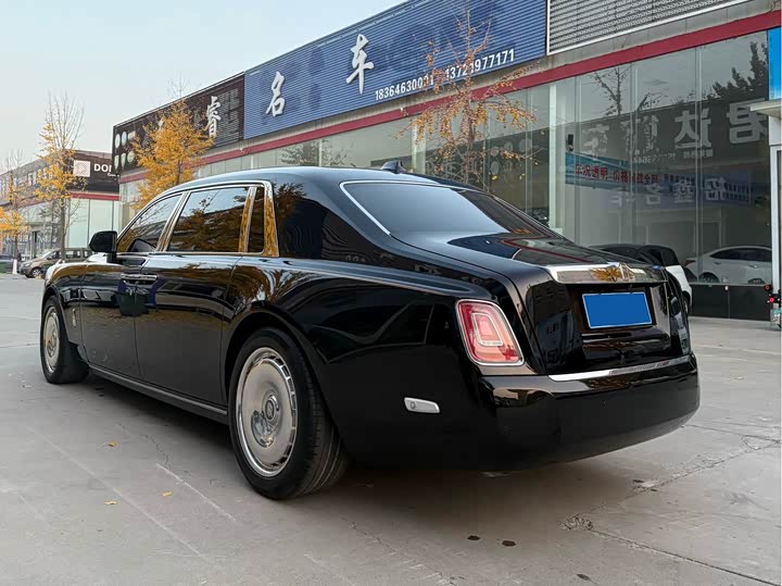 Фото 8 - Rolls-Royce Phantom