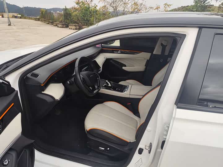 Фото 4 - Dongfeng Aeolus Yixuan Max