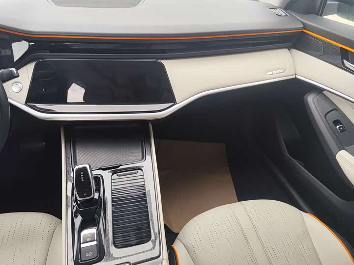 Фото 7 - Dongfeng Aeolus Yixuan Max