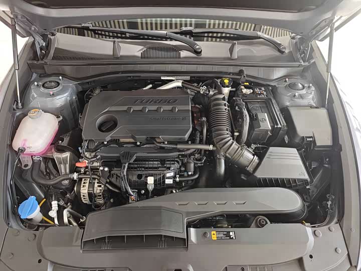 Фото 13 - Hyundai Sonata N Line