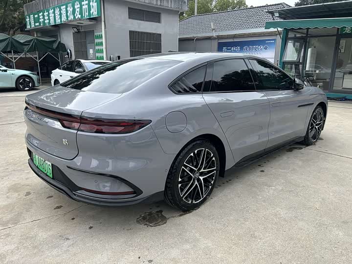 Фото 5 - BYD Han